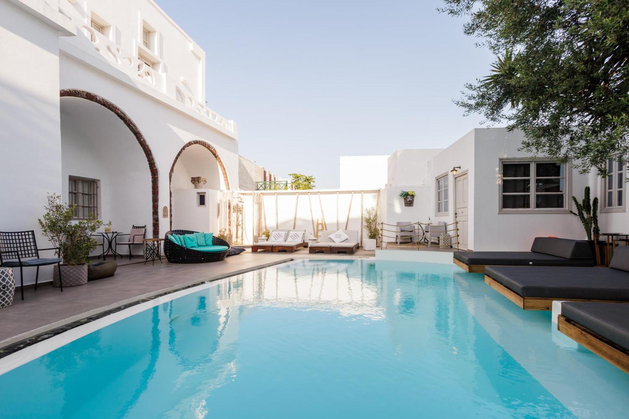 The Museum Project Oia Hotel Екстериор снимка