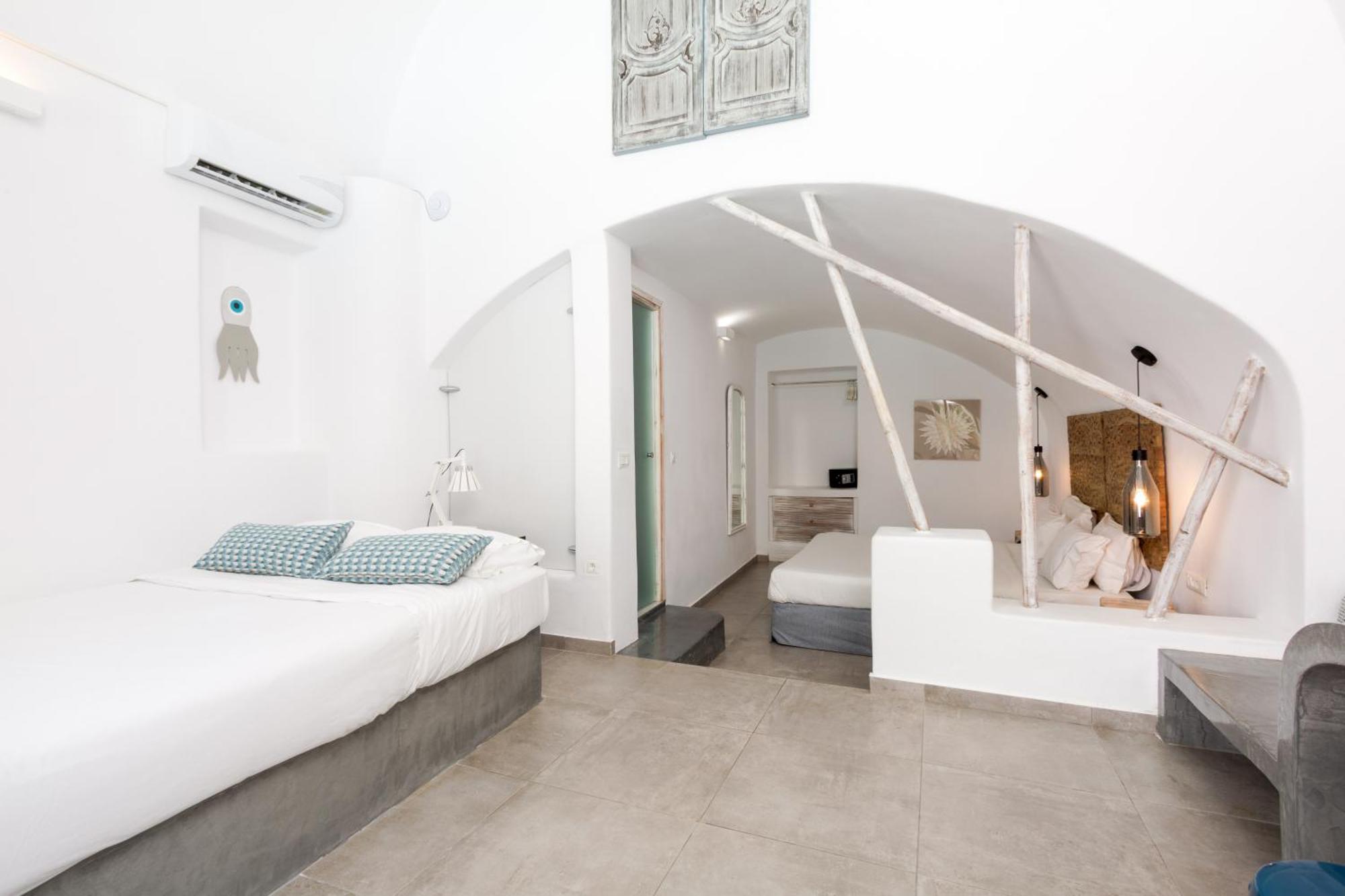 The Museum Project Oia Hotel Екстериор снимка